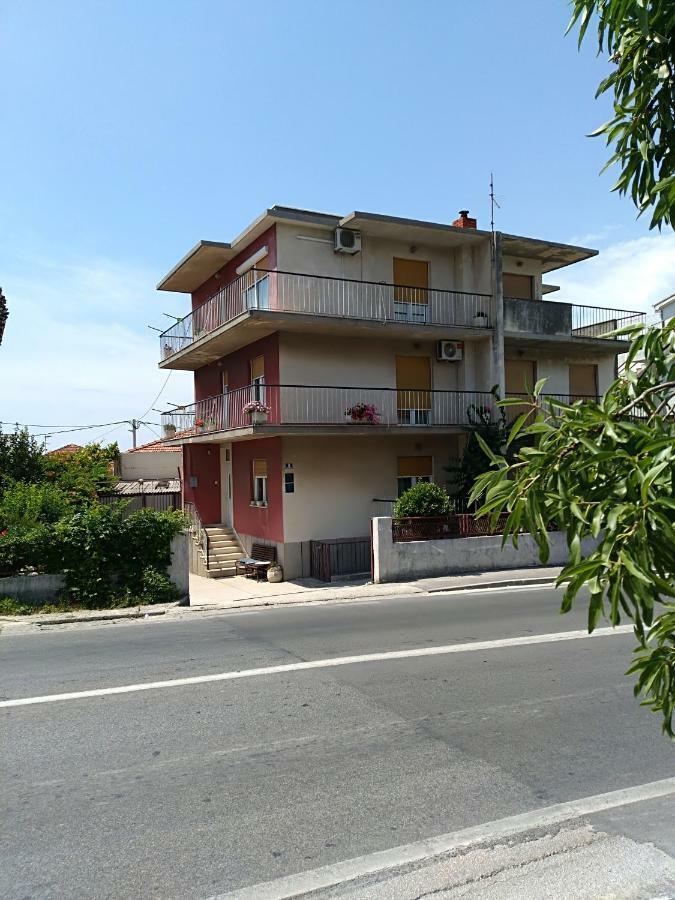 Apartments Pericic Ποντστράνα Εξωτερικό φωτογραφία