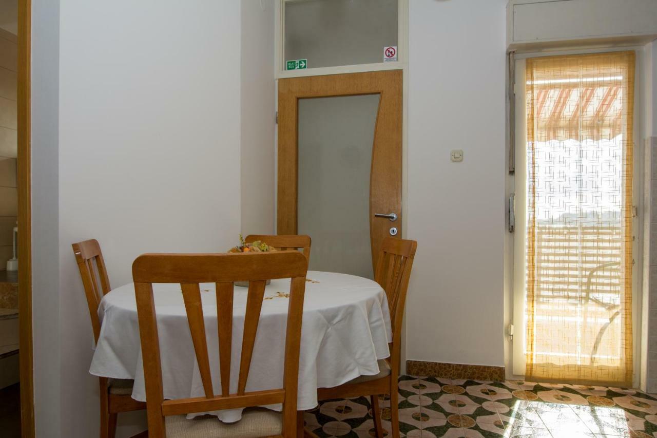 Apartments Pericic Ποντστράνα Εξωτερικό φωτογραφία